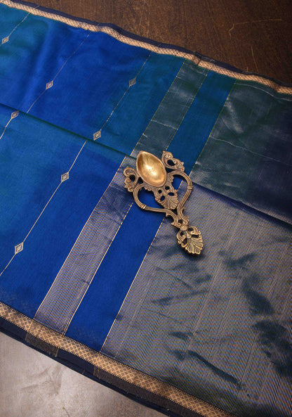 Blue Ombre Handwoven Maheshwari Silk Cotton Saree with Zari Stripes and Minimal Zari Border
