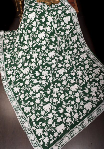 Half Jaal Kashmiri Aari Embroidered Floral Saree in Emerald Green Georgette